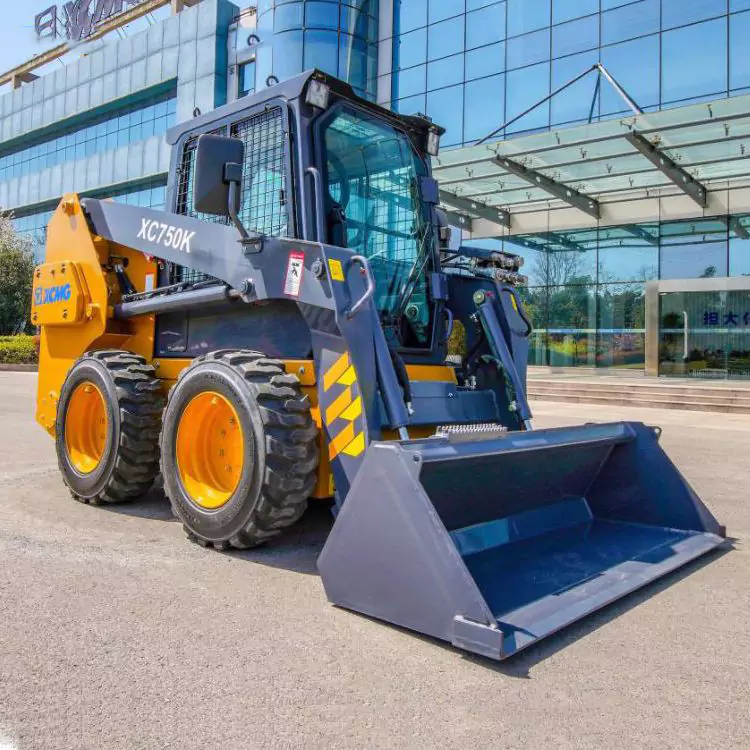 XCMG XC750K Skid Steer Loader-8