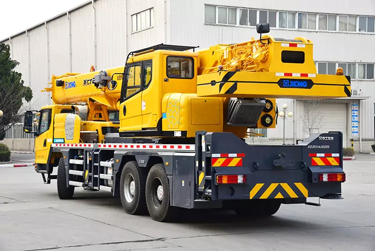 XCMG XCT25 Truck Crane-2