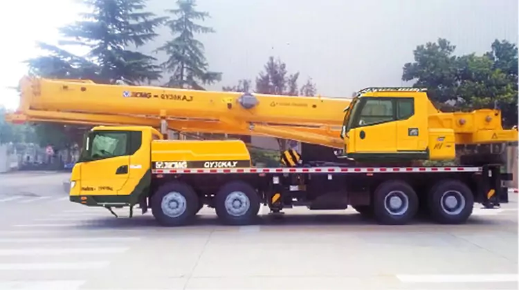 QY30KA_Y Truck Crane