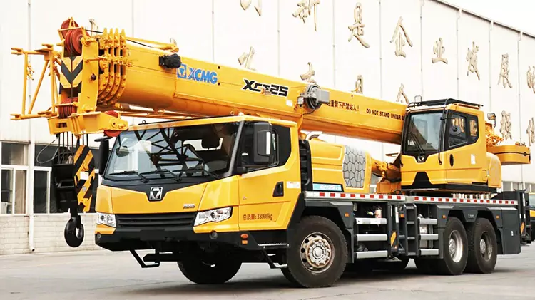 XCMG XCT25 Truck Crane-1