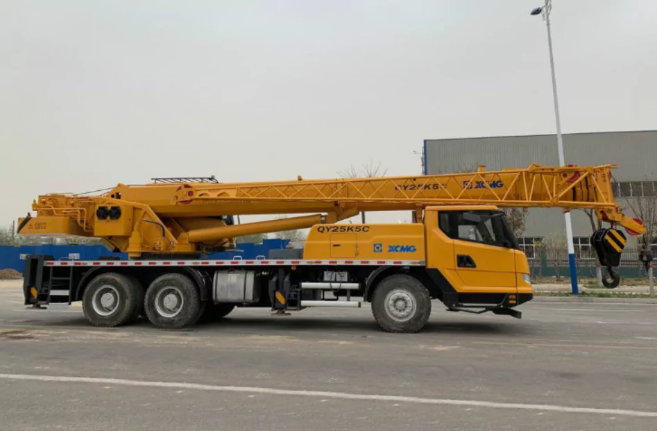 XCMG QY25K5D Crane