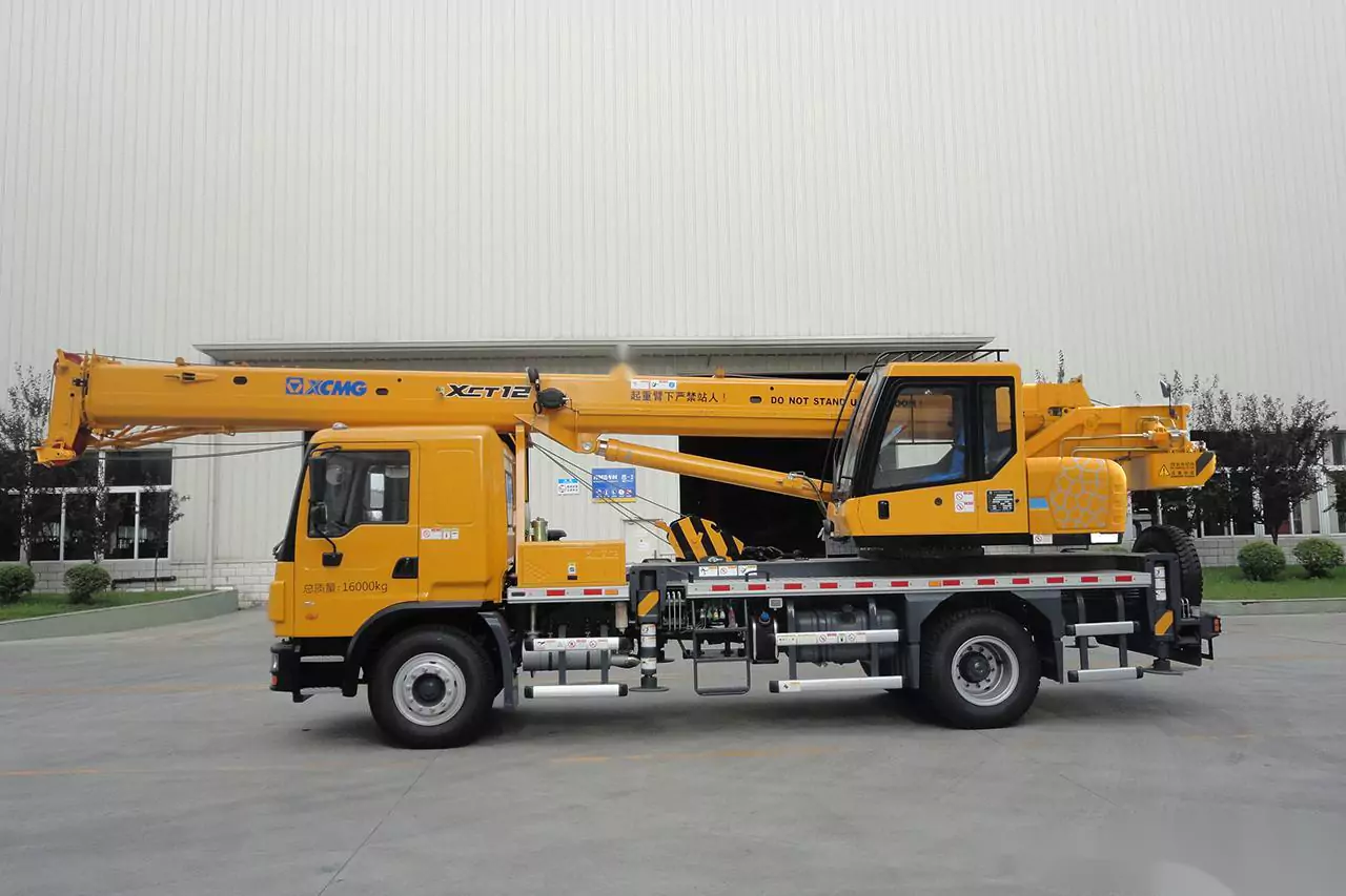 XCMG XCT12L3 Truck Crane-2