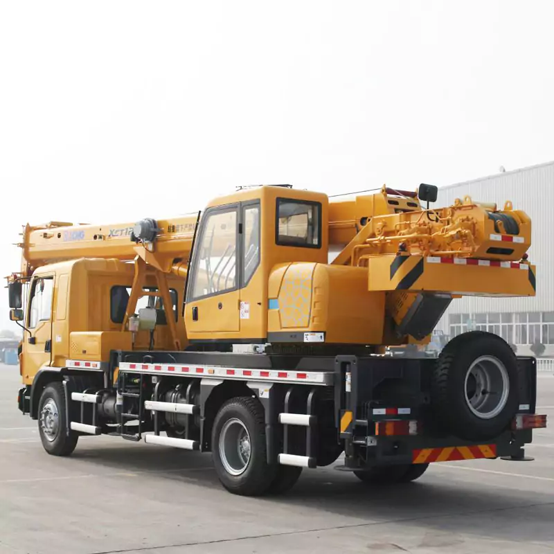 XCT12L4_1 Truck Crane