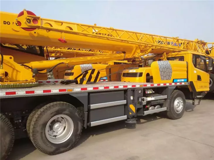 XCMG XCT16_Y Truck Crane-2