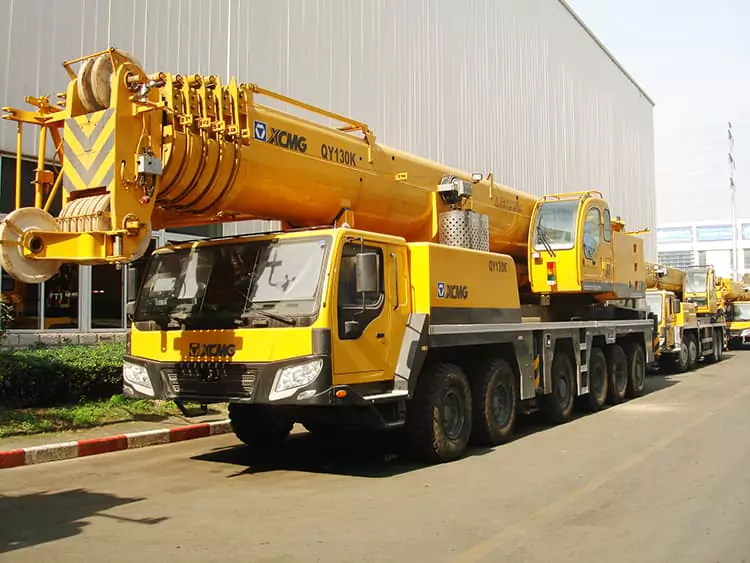 XCMG QY130K-I Truck Crane-1