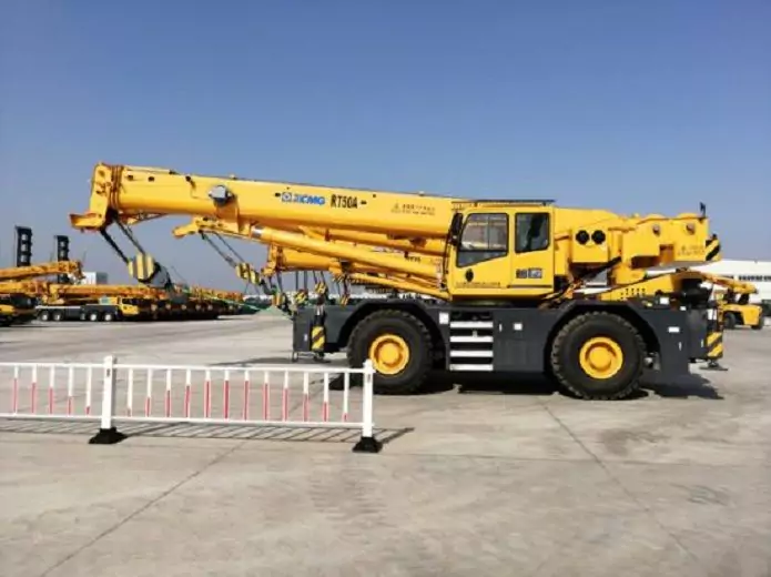 XCMG XCR30 Rough Terrain Crane-5