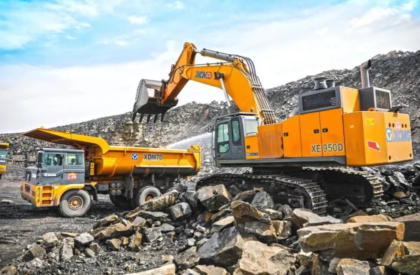 XCMG XE950DH Mining Excavator-3