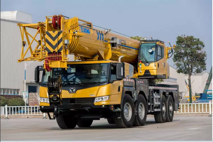 XCMG XCT90_Y Truck Crane-1