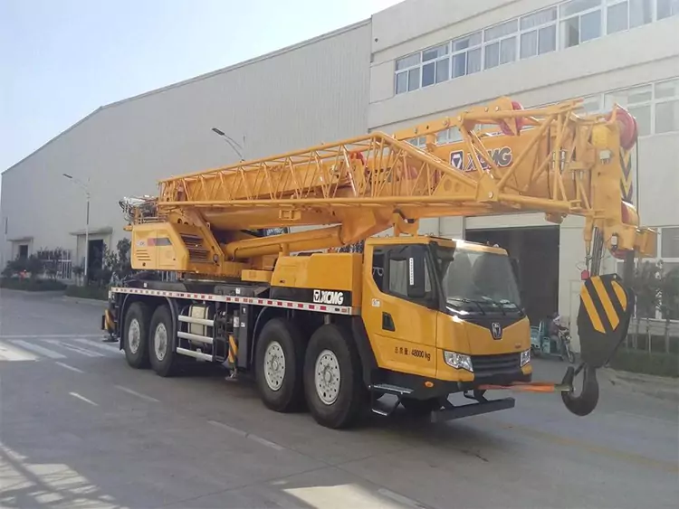 XCMG QY75KA_Y Truck Crane-3