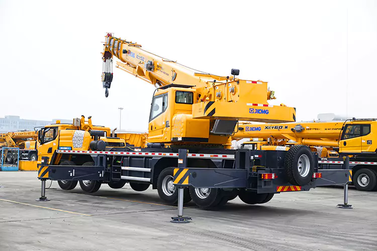 XCT50_M Truck Crane