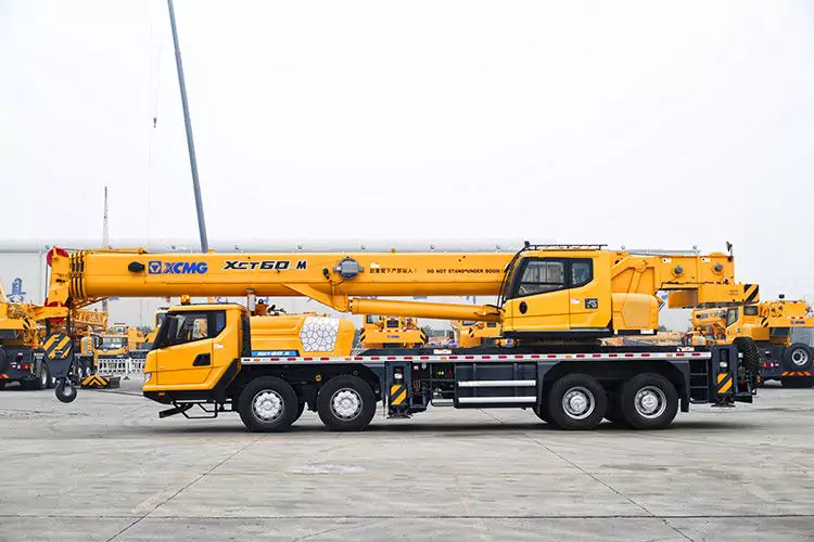 XCMG XCT60_M Truck Crane-2