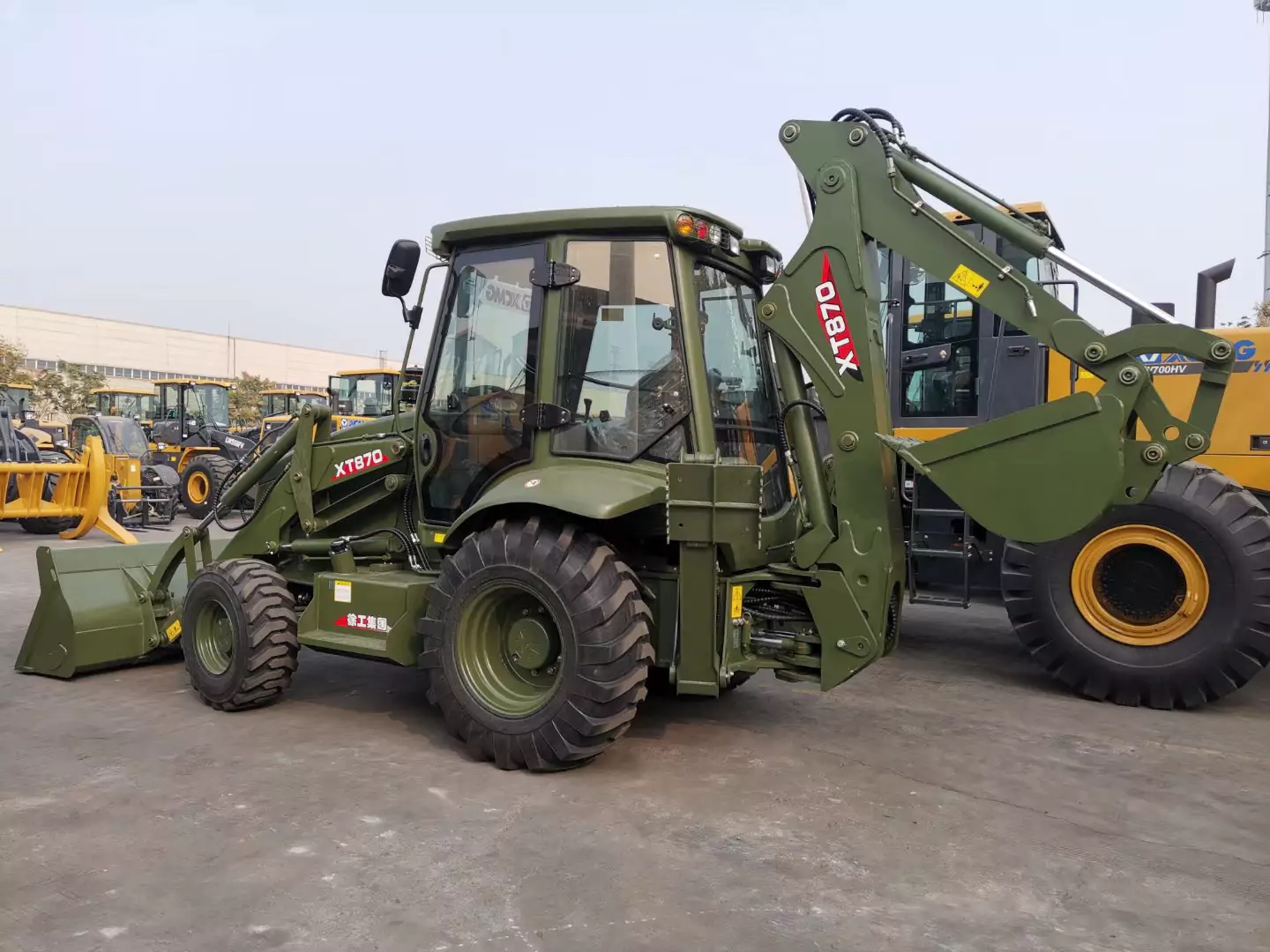 XCMG XT870 Backhoe Loader