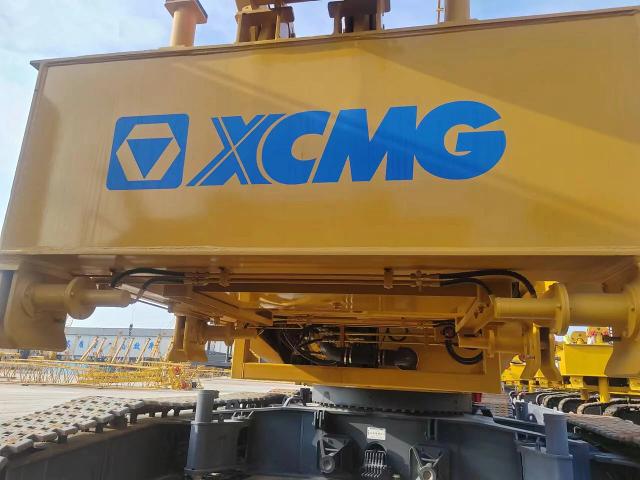 XCMG XGC130-I Crawler Crane-4