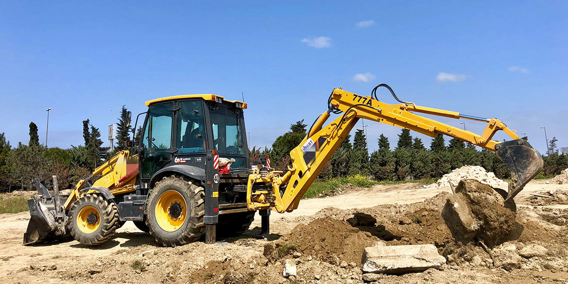 LIUGONG 777A Backhoe Loader - MachPlaza