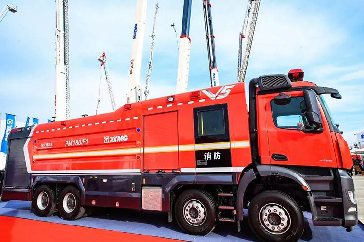 XCMG PM180F1 Tank Fire Truck-5