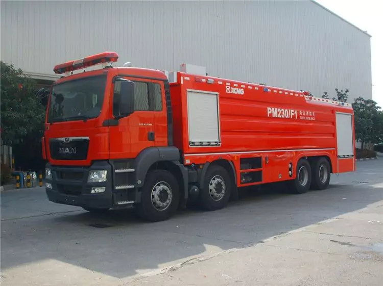 XCMG PM230F1 Tank Fire Truck-6