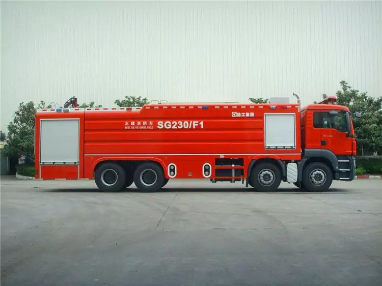 XCMG SG230F1 Tank Fire Truck-3