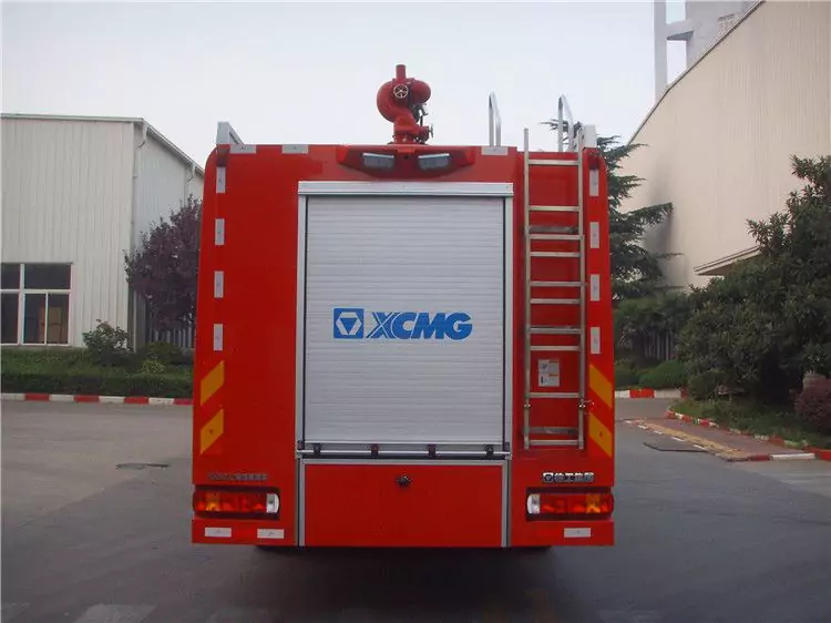 XCMG SG250F2 Tank Fire Truck-3