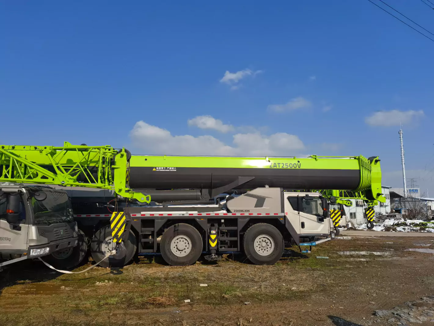 ZOOMLION ZAT1300A All Terrain Crane-1