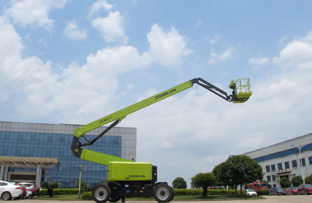 ZOOMLION ZA34J-V Articulating Boom Lift-1