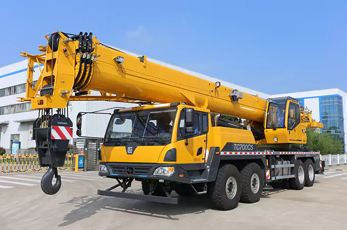 LIUGONG TC700C5L Crane