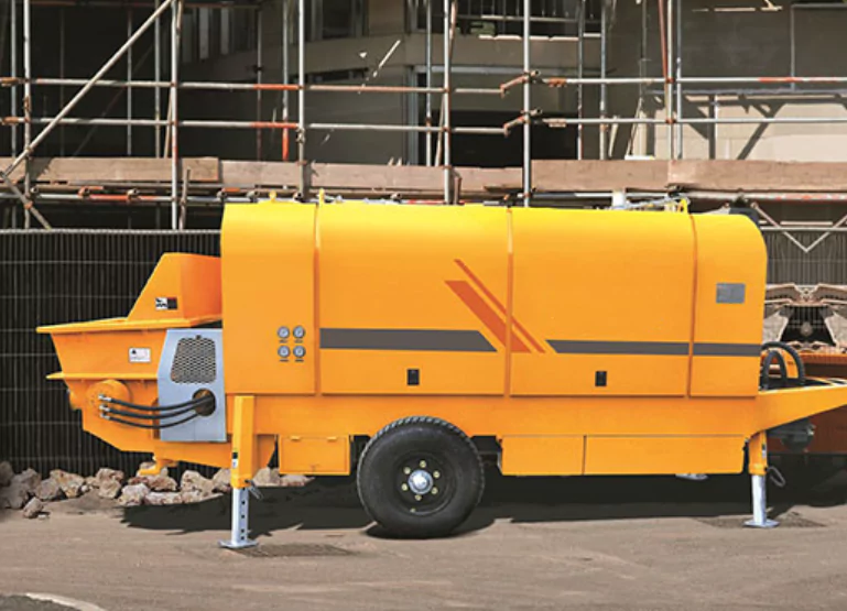 XCMG HBT8018VD Trailer-Mounted Concrete Pump-3