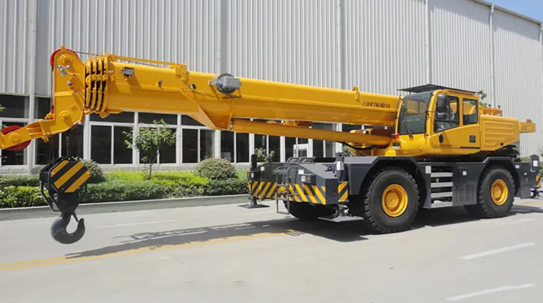 XCMG XCR40 Rough Terrain Crane-2