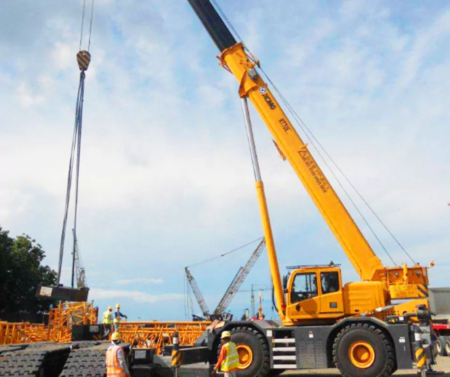 XCMG XCR40 Rough Terrain Crane-4