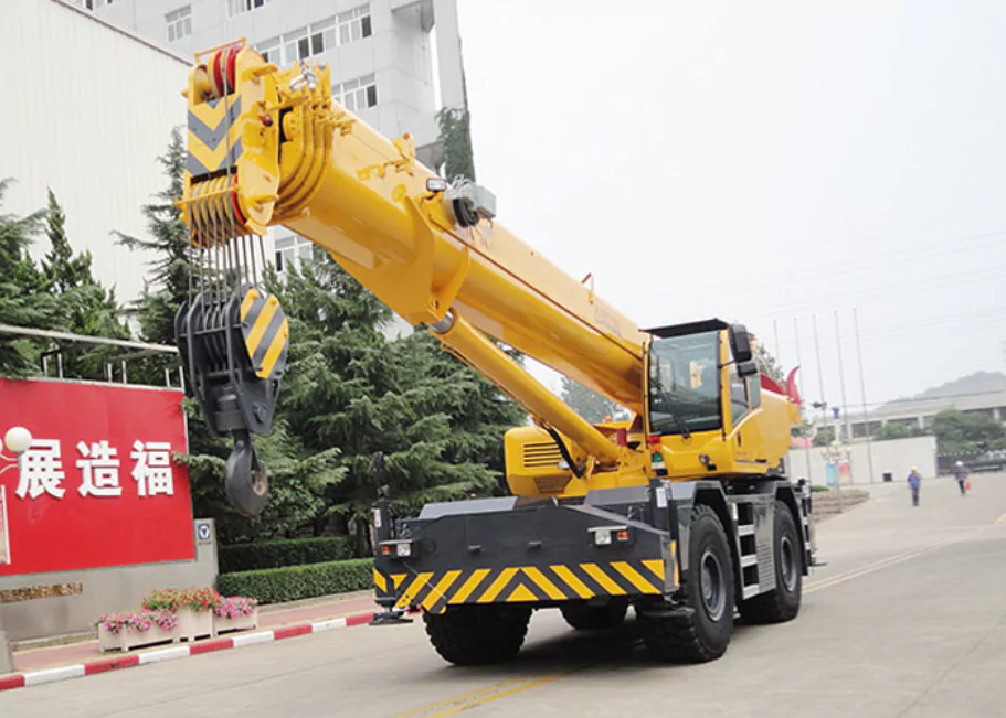 XCMG XCR40 Rough Terrain Crane-5