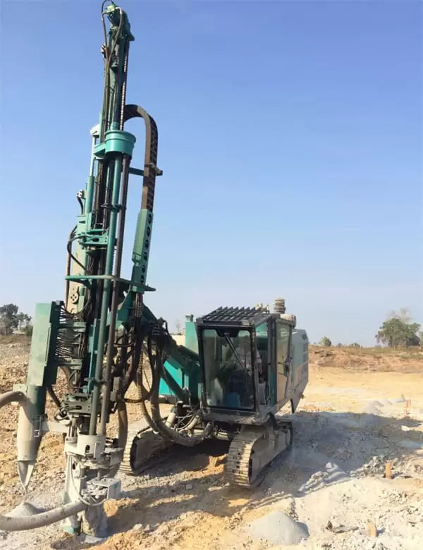 Sunward SWDH102S Top Hammer Drill Rig