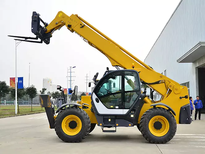 XCMG XC6-1056VN Telescopic Forklift-3