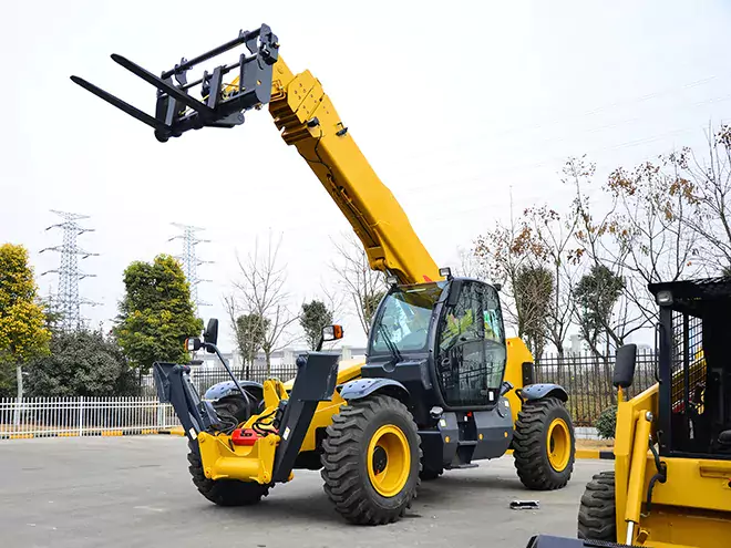 XCMG XC6-3514V Telescopic Forklift-1