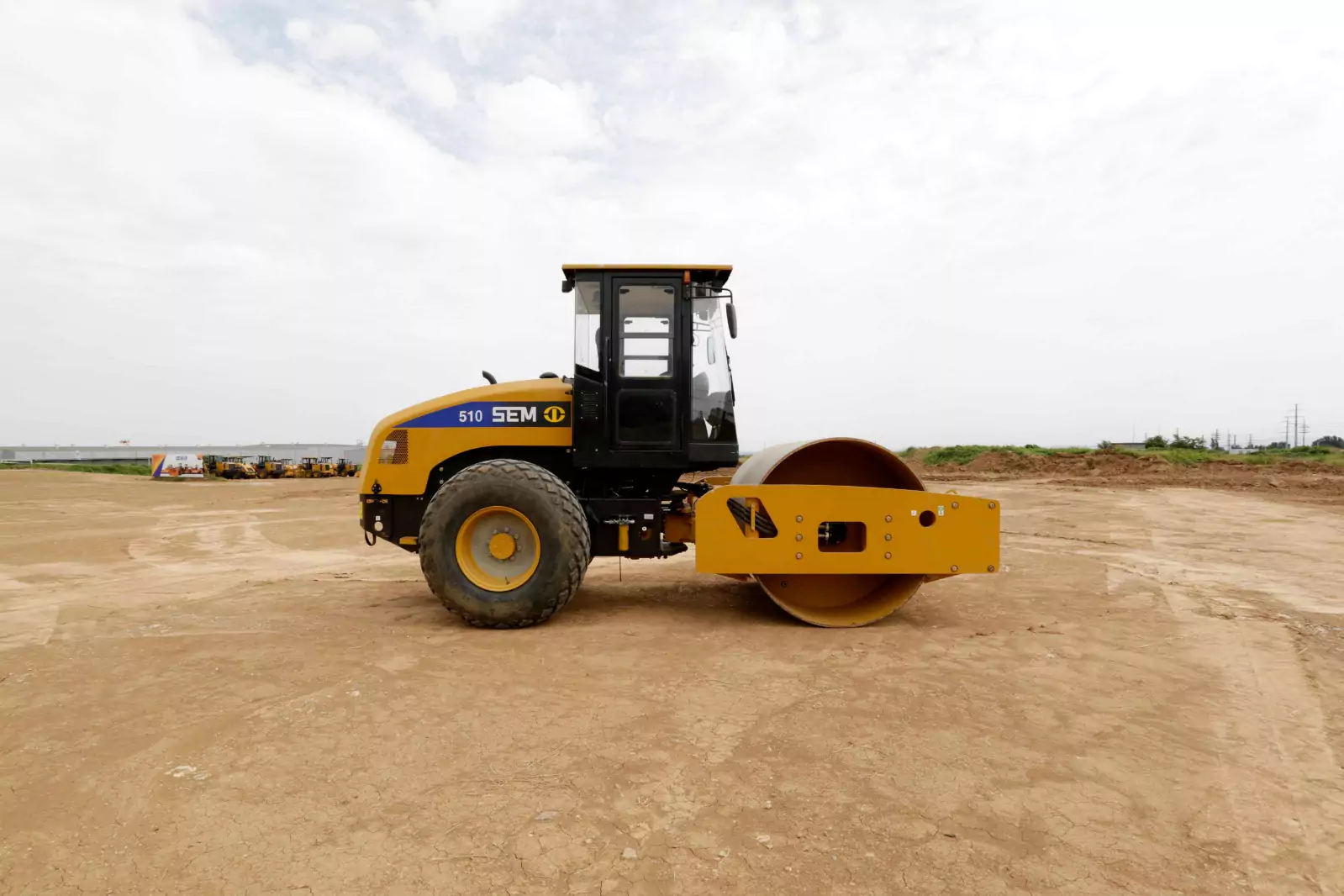 SEM 510 Single Drum Rollers & Soil Compactors-4