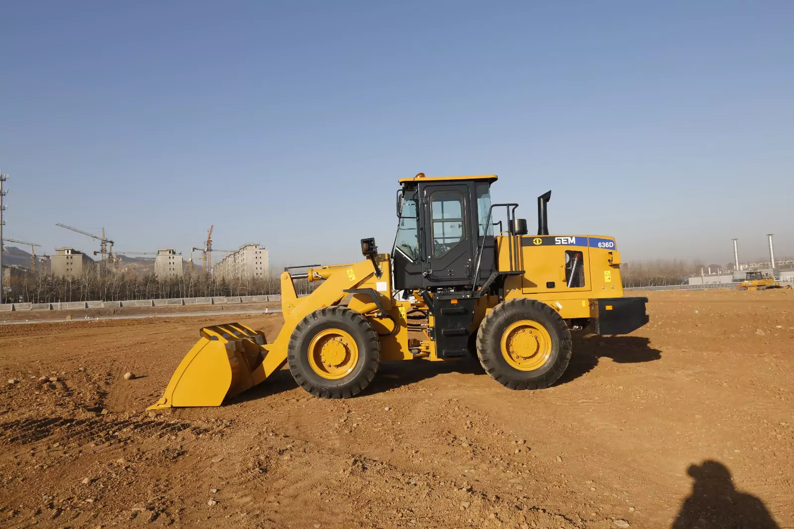 SEM 636D Wheel Loader-4